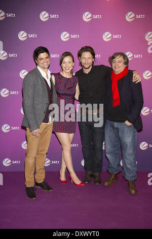 Maximilian Grill Nadja Becker Bert Tischendorf Rüdiger Klink in deutschen TV Sat 1-Pressekonferenz am Kehrwieder Theater. Wo: Hamburg Deutschland wenn: 21. November 2012 Stockfoto