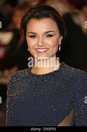 Samantha Barks Welt-Premiere von "Les Miserables" im Odeon & Empire Leicester Square - Ankünfte London England - 05.12.12 statt Featuring: Samantha Barks wo: London Vereinigtes Königreich wenn: 5. Dezember 2012 Stockfoto