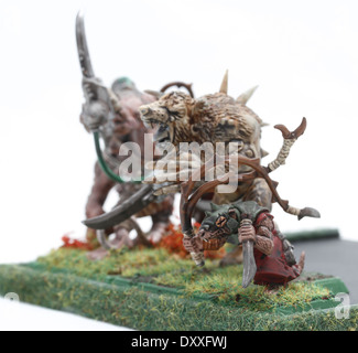 Skaven Rattenoger + Clan malte Moulder Packmasters Fotografen Stockfoto