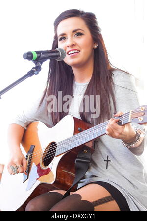 Megan & Liz Jingle Ball - Y100 des Dorfes Jingle Ball 2012 bei BB & T Center Miami Florida - 08.12.12 mit: Megan & Liz Where: USA bei: 8. Dezember 2012 / WENN Stockfoto