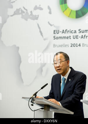 Brüssel, Bxl, Belgien. 1. April 2014. Ban Ki-Moon, Generalsekretär der Vereinten Nationen veranstaltet Pressekonferenz treffen vor der EU - Afrika-Gipfel am Sitz des Europäischen Rates in Brüssel, Belgien auf 01.04.2014 von Wiktor Dabkowski Credit: Wiktor Dabkowski/ZUMAPRESS.com/Alamy Live News Stockfoto