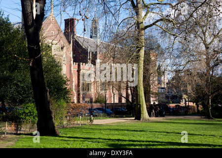 Große Halle gesehen von Lincoln es Inn Fields im Frühjahr Frühling London England UK Stockfoto