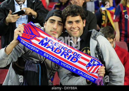 Barcelona, Spanien. 1. April 2014. Unterstützer in der Partie zwischen FC Barcelona und Atletico de Madrid für die erste Etappe des Viertelfinale Runde der Champions League im Camp Nou am 1. April 2014. Foto: Joan Valls/Urbanandsport/Nurphoto. Bildnachweis: Joan Valls/NurPhoto/ZUMAPRESS.com/Alamy Live-Nachrichten Stockfoto