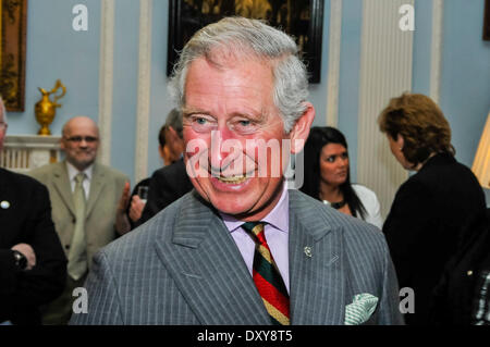 Hillsborough, Nordirland. 1. April 2014 - Prinz Charles, Prinz von Wales, trifft sich mit Northern Ireland Tourist Board-Mitgliedern bei der Hillsborough Castle Credit: Stephen Barnes/Alamy Live News Stockfoto