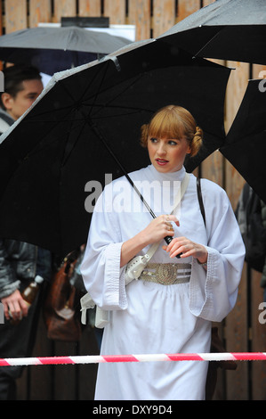 Disney halten offene Castings für den neuen Star Wars Film in Bristol. Stockfoto