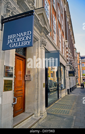 Galerien für zeitgenössische Kunst auf Cork Street, Mayfair, London, England, Vereinigtes Königreich Stockfoto