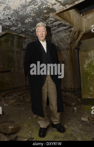 David Lynch besucht eine verlassene deutsche Sprengstoff-Fabrik mit Polen: David Lynch wo: Bydgoszcz Polen bei: 24. November 2012 Stockfoto