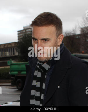 X-Factor-Finalisten und Richter kommen an die Proberäume mit: Gary Barlow wo: London England bei: 26. November 2012 Stockfoto