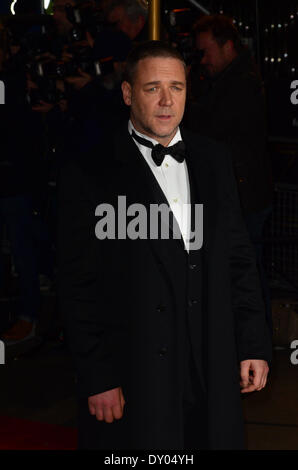 Les Miserables-Weltpremiere im Odeon & Empire Leicester Square - Ankünfte mit statt: Russell Crowe Where: London Vereinigtes Königreich wenn: 5. Dezember 2012 Stockfoto