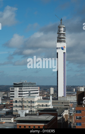 BT Tower und Business district Skyline Birmingham England Stockfoto