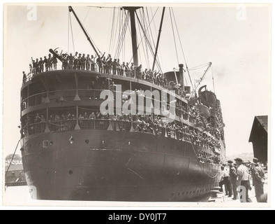 Ausbildungslagern Abfahrt Sydney, 9. / 10. Januar 1940, von Sam Hood Stockfoto