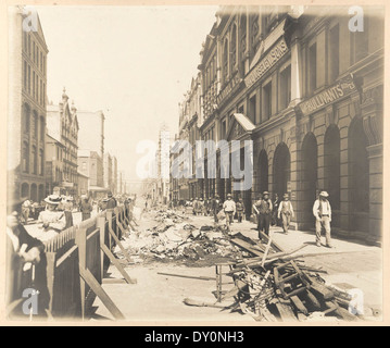 Kent-Street aus Ansichten, aufgenommen während Cleansing Operations, Quarantänegebiet, Sydney, 1900, Vol. I / unter der Aufsicht von Mr George McCredie, F.I.A., N.S.W. fotografiert von John Degotardi Jr. Stockfoto