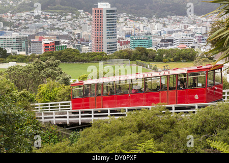 Seilbahn über der Stadt von Wellington, Neuseeland Stockfoto