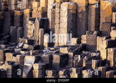 Details der Spalten aus der Giant es Causeway, UNESCO World Heritage Site, Nordirland. Stockfoto