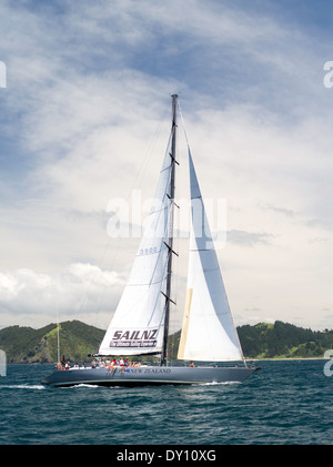 Blick auf das Segelboot Löwe von in der Nähe von Motuarohia Island in der Bay of Islands. Stockfoto