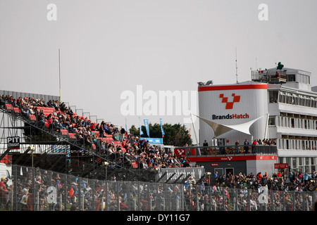 Menschenmassen in Brands Hatch Stockfoto