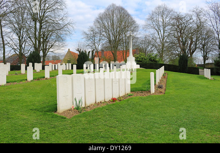 Wälle Welt Krieg ein Commonwealth War Cemetery in Ypern, Belgien Stockfoto