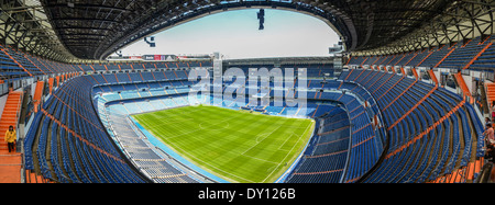 Estadio Santiago Bernabeu ist ein All-Sitzer Fußballstadion in Madrid, Spanien Stockfoto