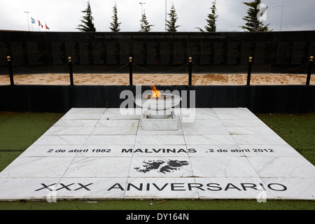 ewige Flamme Islas Malvinas Krieg Denkmal Ushuaia, Argentinien Stockfoto