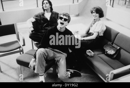 Molly Ringwald, Anthony Michael Hall und Judd Nelson, am Set des Films "The Breakfast Club", 1984 Stockfoto