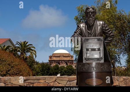 Statue von Eadweard Muybridge der James im Lucas Film Digital Art Center, San Francisco, Kalifornien, USA Stockfoto