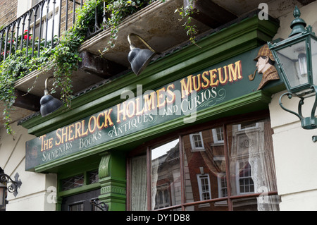 Das Sherlock Holmes Museum in der Baker Street, London. Stockfoto