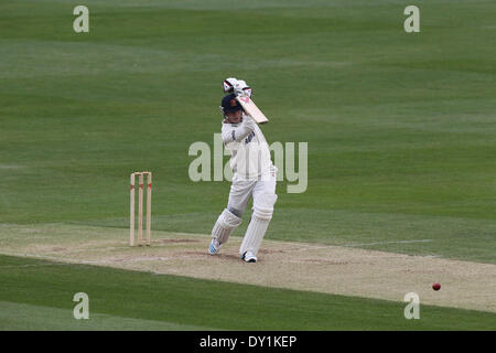 Chelmsford, Großbritannien. 3. April 2014. Jaik Mickleburgh in Aktion während des Essex und Kent Pre-Season Friendly Matches von The Essex County Ground, Chelmsford Credit zu zucken: Action Plus Sport/Alamy Live News Stockfoto