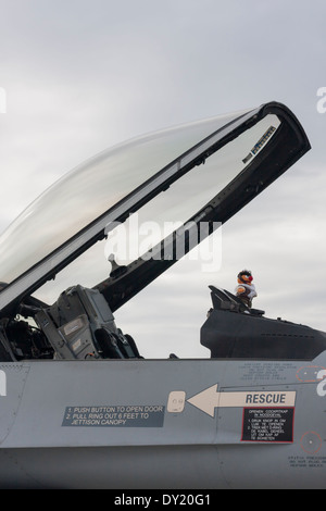 Die belgische Luftwaffe Lockheed Martin F-16AM/BM Multirole Jet Fighter Cockpit Stockfoto