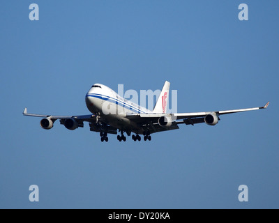 B-2409 Air China Cargo Boeing 747-412F - Cn 26560, Landung auf dem Flughafen Schiphol (AMS - EHAM), Niederlande, pic1 Stockfoto