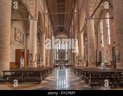 TREVISO, Italien - 18. März 2014: Innere des Sankt Nikolaus oder Kirche San Nicolo. Stockfoto