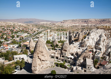 Landschaft Dorf Göreme, Kappadokien, Anatolien, Türkei, Asien Stockfoto
