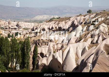 Landschaft in Uchisar Dorfgebiet, Kappadokien, Anatolien, Türkei, Asien Stockfoto