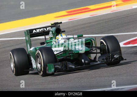 Bahrain. 4. April 2014. Marcus Ericsson (SWE) #9, Caterham F1 Team - Formel 1 World Championship 2014 - Rd03 Bahrain Grand Prix in Bahrain International Circuit, Sakhir, Bahrain, Freitag, 4. April 2014 Credit: Dpa picture-Alliance/Alamy Live News Stockfoto