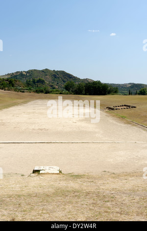 West Ansicht Olympia Stadion antiken Olympia Peloponnes Griechenland dieses dritten Endfassung in Reihe Stockfoto