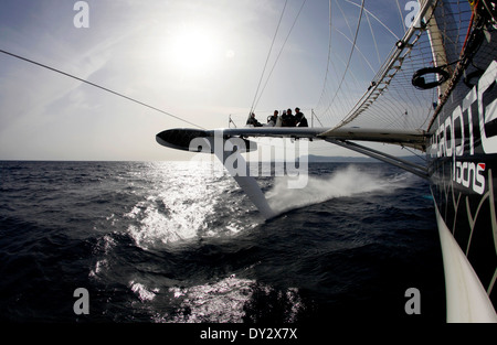 An Bord Hydroptere DCNS Alain Thebault und seine Crew (Yves Parlier, Jean le Cam, Jacques Vincent, Luc Alphand) während die Tannen Stockfoto