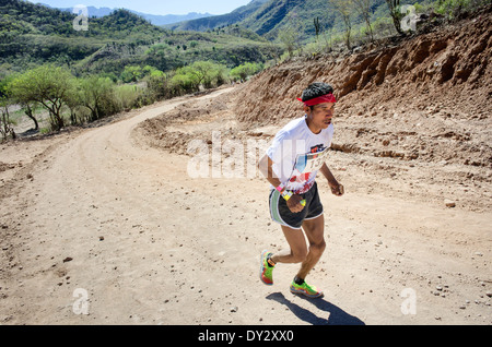 Copper Canyon Ultramarathon (Ultra Caballo Blanco), Chihuahua, Mexiko. Stockfoto