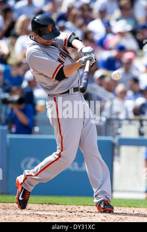 Los Angeles, CA, USA. 4. April 2014. 4. April 2014 - Los Angeles, CA, Vereinigte Staaten von Amerika - San Francisco Giants starten Krug Ryan Vogelsong (32) in Aktion während der MLB Spiel zwischen den San Francisco Giants und Los Angeles Dodgers im Dodgers Stadium in Los Angeles, CA. Credit: Csm/Alamy Live-Nachrichten Stockfoto