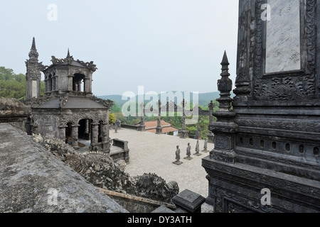 Hue, Vietnam, Südostasien. Hof, Grab von Khai Dinh zu Ehren Stockfoto