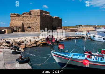 Das Fort / Schloss am Hafen von Paphos, Zypern. Stockfoto