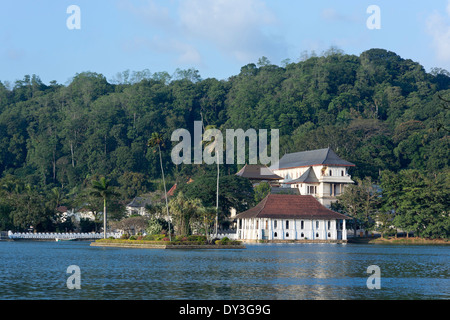 Kandy, Central Province, Sri Lanka-Blick auf den Tempel der heiligen Zahn-Reliquie Stockfoto