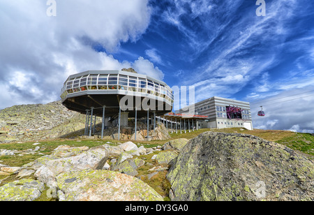 Seilbahnstation / Restaurant am Aletsch-Gletscher, Schweiz Stockfoto