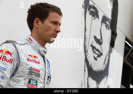 Algarve, Portugal. 5. April 2014. 2014 WRC Rallye Portugal, in den Bergen oberhalb der Algarve an der südlichen Küste Portugals statt. Sebastien Ogier (FR) Credit: Aktion Plus Sport/Alamy Live-Nachrichten Stockfoto