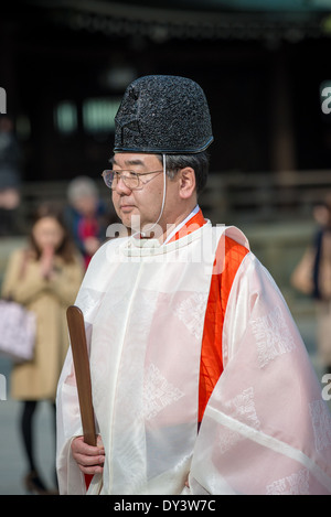 Traditionelle Shinto-Hochzeits-Zeremonie am Meiji Jingu, Tokio. Stockfoto