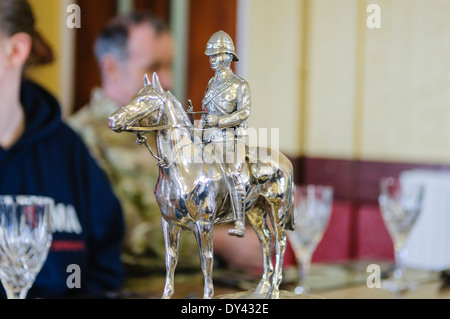 Regiments Tafelsilber des Royal Irish Regiment mit ihrer Kampagne im Burenkrieg Stockfoto