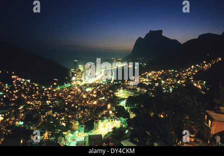 Von Rocinha Favela Blick über Rio de Janeirio, Brasilien, Südamerika Stockfoto