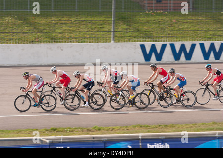 Elite Duathlon Weltmeisterschaften 2014 30. März Senioren Männer führt der Radfahrer im Windschatten packen Stockfoto