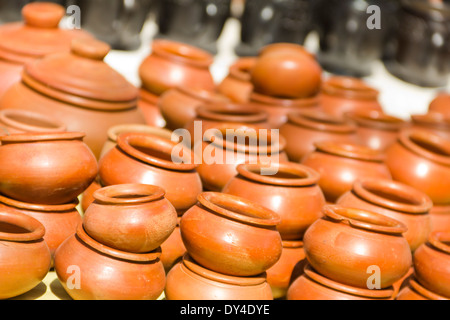 Indische Handarbeit Töpfe Stockfoto