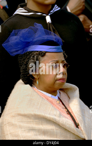 Re-enactor porträtiert eine freie Schwarze Frau, Fort Mifflin, Philadelphia, PA. 3. Regiment Infanterie US farbige Truppen Bürgerkrieg Wochenende, April 2014 Stockfoto