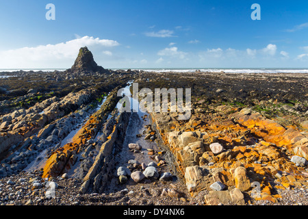 Atemberaubende Felsformationen Widemouth Bay in der Nähe von Bude Cornwall England UK Europe Stockfoto