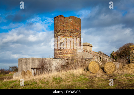 Skelton Park Minen, Upcast Welle (385 Fuß tief) & Schiele Fan Haus, Skelton, Teesside, England Stockfoto